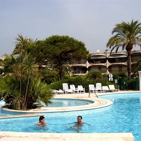 Bahia Hotell Villeneuve-Loubet