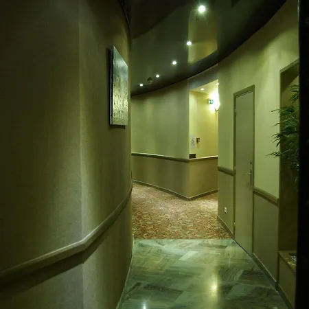 Hotell Bahia Villeneuve-Loubet